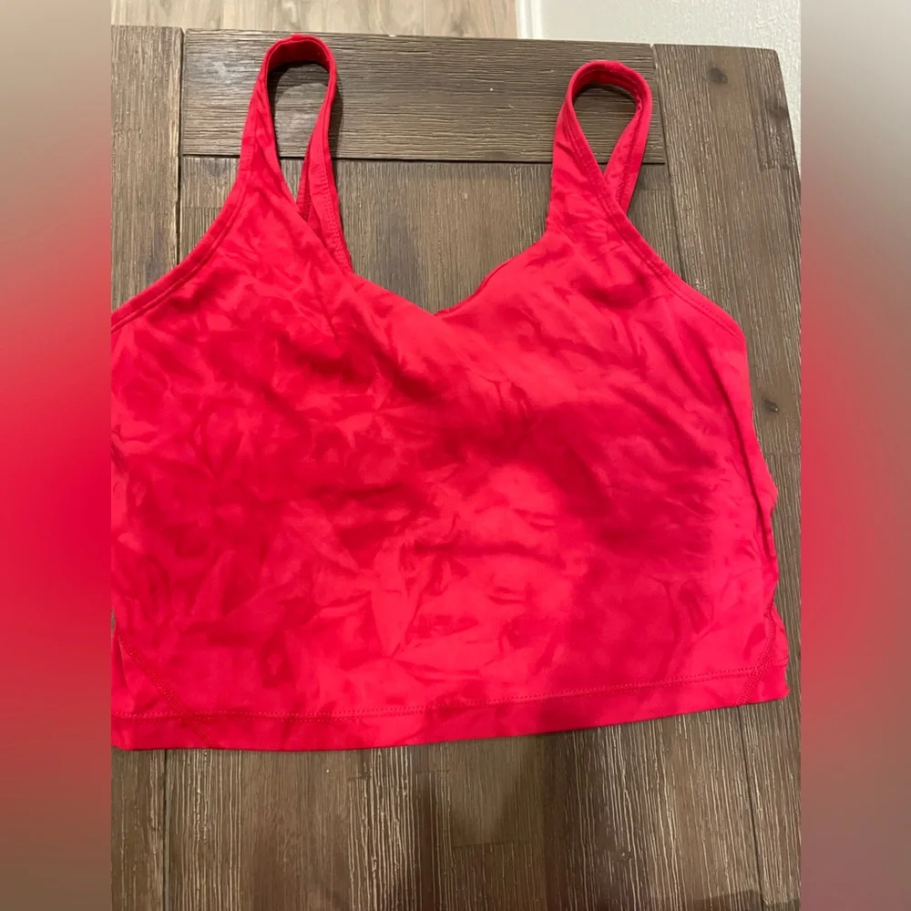 Set of Three Fitness Workout Tank Tops in Pink, Red, & Light Lavender SZ Medium - Picture 3 of 6